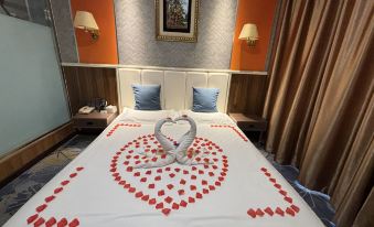 Hot Spring Holiday Hotel