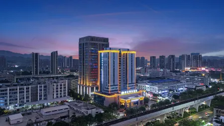 Xiangwang Mingzhu Hotel (Xiangzhou Branch) Отели рядом с достопримечательностью «Gong Amusement Park»