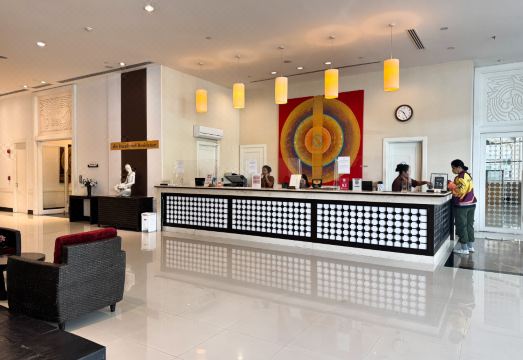 더 나라티와스 호텔 & 레지던스 사톤 방콕 썸네일