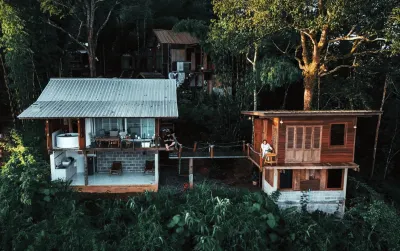 Little House In the Forest at Nan  호텔