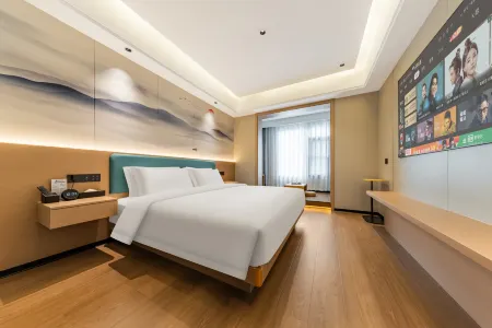 Marriott Cloud House Hotel (Jingdezhen Ancient Kiln) Отели рядом с достопримечательностью «Jingdezhen Ceramics University (Xinchang Campus)»