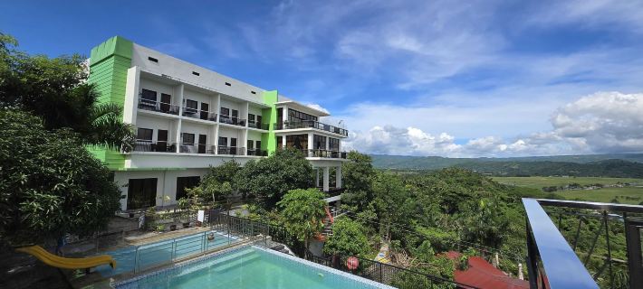 Amazing View Mountain Resort Laguna Hotels in Laguna