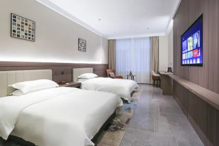 Weiman Hotel (Qingtai Century Plaza) Отели рядом с достопримечательностью «Gansu Vocational and Technical College of Nonferrous Metallurgy»