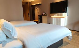 Qiangtang Hotel