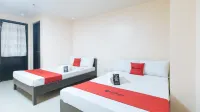 RedDoorz @ Isabelita Hotel Tuguegarao City