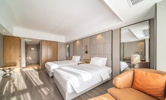 Starway Hotel (Zhangzhou Bihu Wanda Plaza Branch)