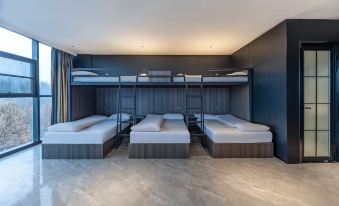 Jixia Smart E-sports Hotel