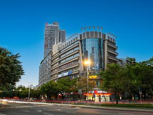 Sanzan Hotel (Nanning Jinhu Square Metro Station)