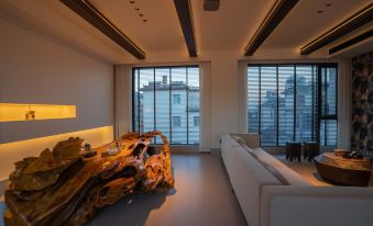 Dali Shanhe Hidden Luxury Hotel