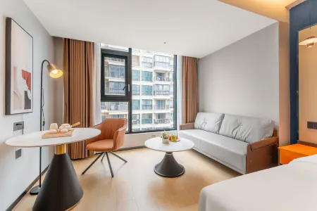 Yazhou Ai Fair Hotel Sanya Отели рядом с достопримечательностью «Yacheng Confucius Temple»