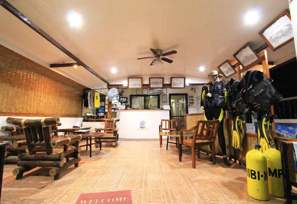 RedDoorz @ Amphibi-ko Resort Palawan