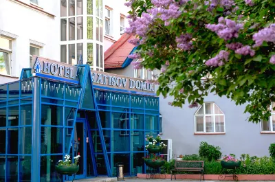Matisov Domik Hotels near مسرح مارينسكي