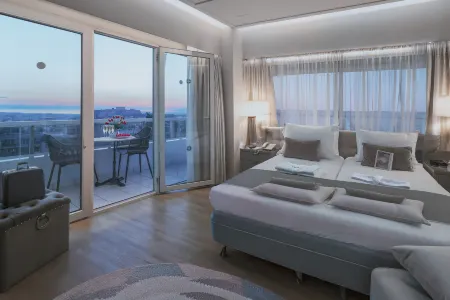 St George Lycabettus Lifestyle Hotel