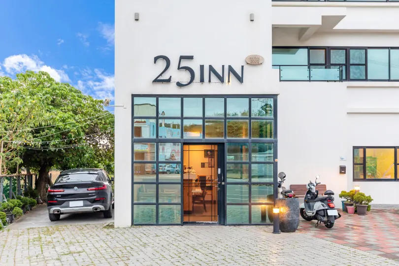 25 Inn Kenting Henchun