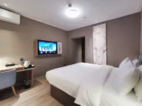 Motel Hotel (Xiamen Railway Station MixC Store)