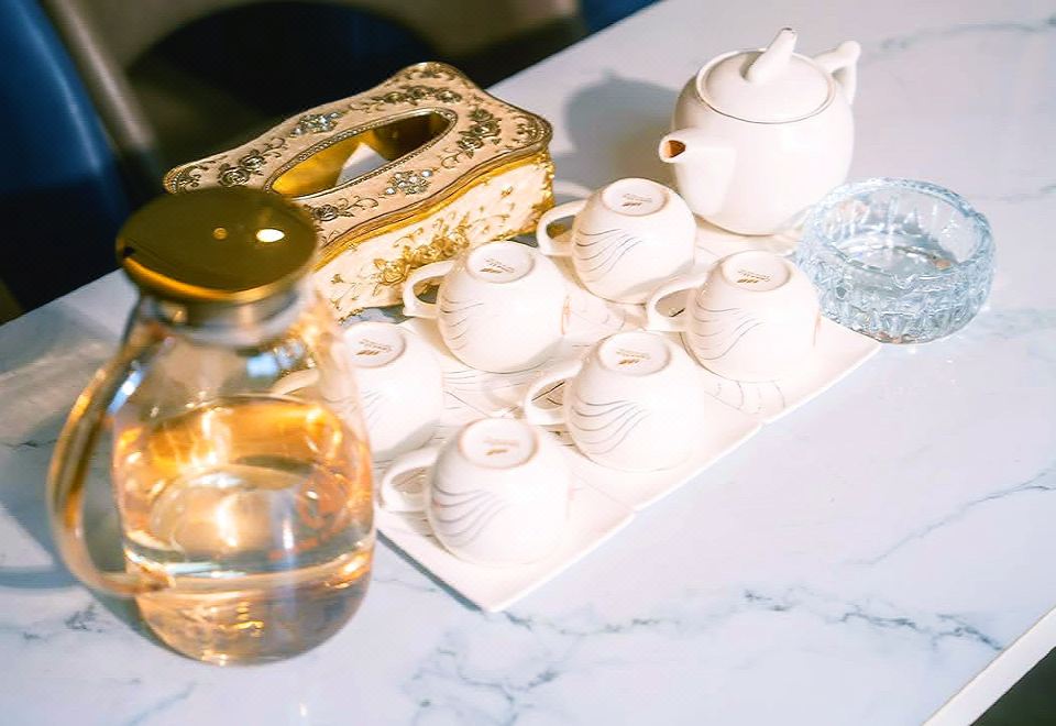 1. 호앙 람 호텔..