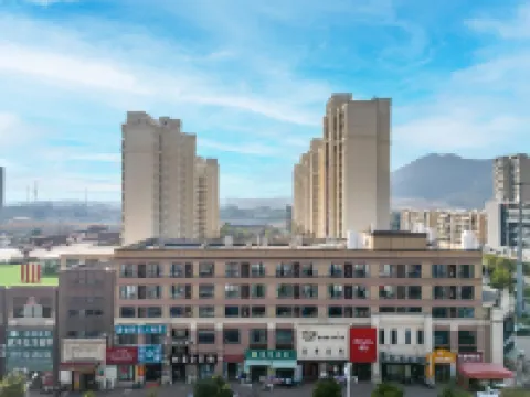 Zhenjiang Meiyou Hotel (High Speed Railway South Station) Hotels in Zhenjiangnan Station/Dantu New Area