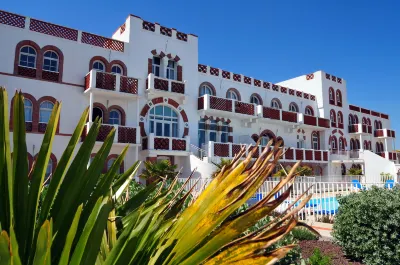 Résidence Vacancéole de L'Océan Hotels in La Tranche-sur-Mer