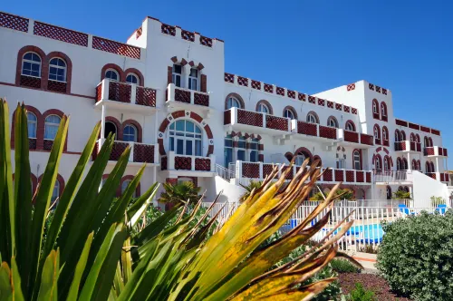 Résidence Vacancéole de L'Océan Hotels in La Tranche-sur-Mer