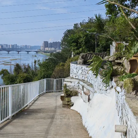 Mohuayue Bailinju Boutique Hostel