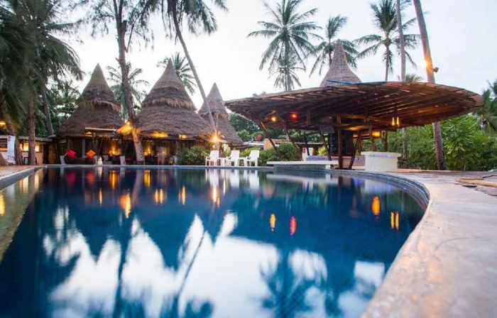 B52 Beach Resort