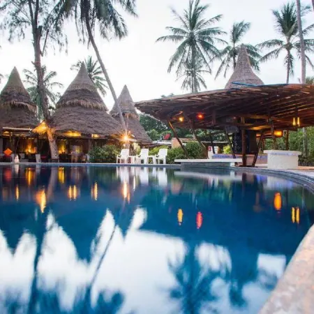 B52 Beach Resort Отели рядом с достопримечательностью «Тон Сала Пир»