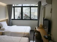 Hanyuan Qingfeng Xiaozhu Homestay (Jiuxiang Bus Station) - 2-Star