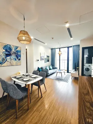 Luxury 2Br Vinhomes Skylake - City view/Landmark 72