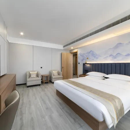 Guofu Hotel (Huiyang Road Guofu Plaza)