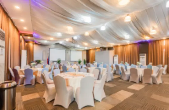 Madison 101 Hotel and Tower