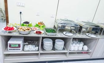 Junyi chain hotel Jinzhou commercial city