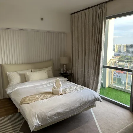 Luxury Penthouse hotel near City of Dreams Solaire Okada Airport MOA9