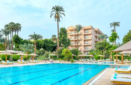 Pavillon Winter Luxor