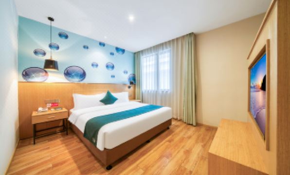 Changstay Hotel (Ningbo Railway Station Metro Branch)