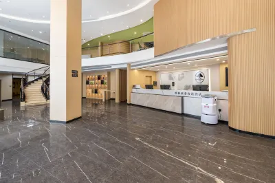 GreenTree Inn Select (Dalian Railway Station Zhongshan Square Subway Station Hotel) Hotels in Dalian