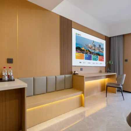 LanYu Intelligent Light-Shadow Technology Sea View Hotel