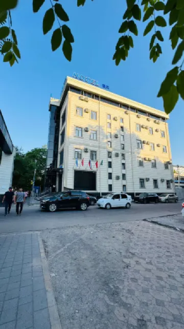 ABI Hotel Отели рядом с достопримечательностью «Рынок Чорсу»