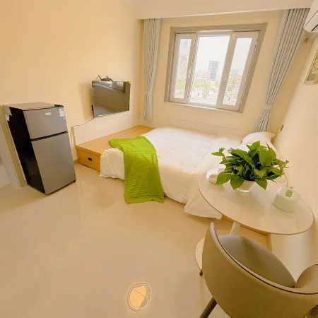 Zaidingni Apartment (Mengzi Nanhu Park)