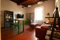 Designer Apartments in Florence Hotels in 