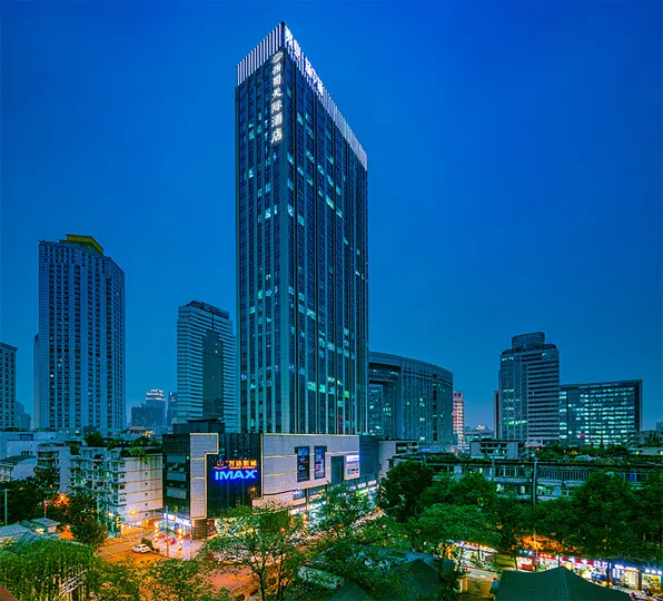 Theme Sky Hotel
