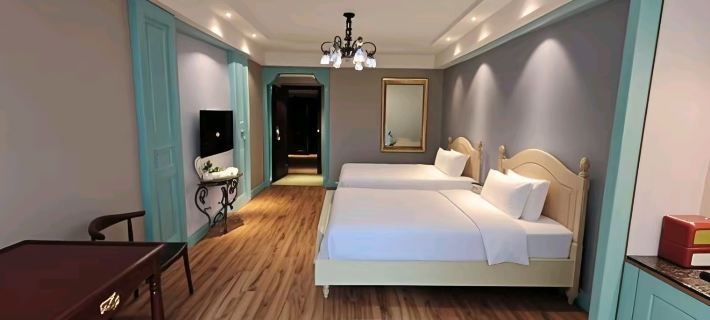 Jinghai Grand Hotel (Chongyang Qianjin Road) Hotels in Chongyang