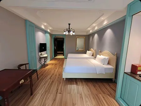 Jinghai Grand Hotel (Chongyang Qianjin Road) Отели рядом с достопримечательностью «Bailu Square»