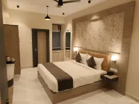 Veda Inn by Chrysdorf - Airport Shuttle