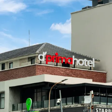 d'primahotel Harmoni Jakarta - Hayam Wuruk Отели рядом с достопримечательностью «Мечеть Истиклал»