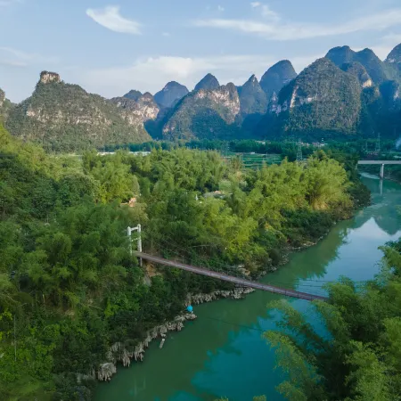 Jinchengjiang Guiyi Homestay Hotel (Hechi Vocational Education Center School)