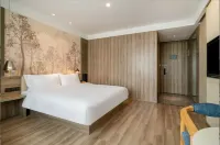 Starway Hotel (Shanghai Zhuanqiao Wanda Hotel) Hotels in Shanghai