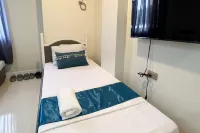 717 Residences Iloilo Hotels near Tagbak Bus Terminal