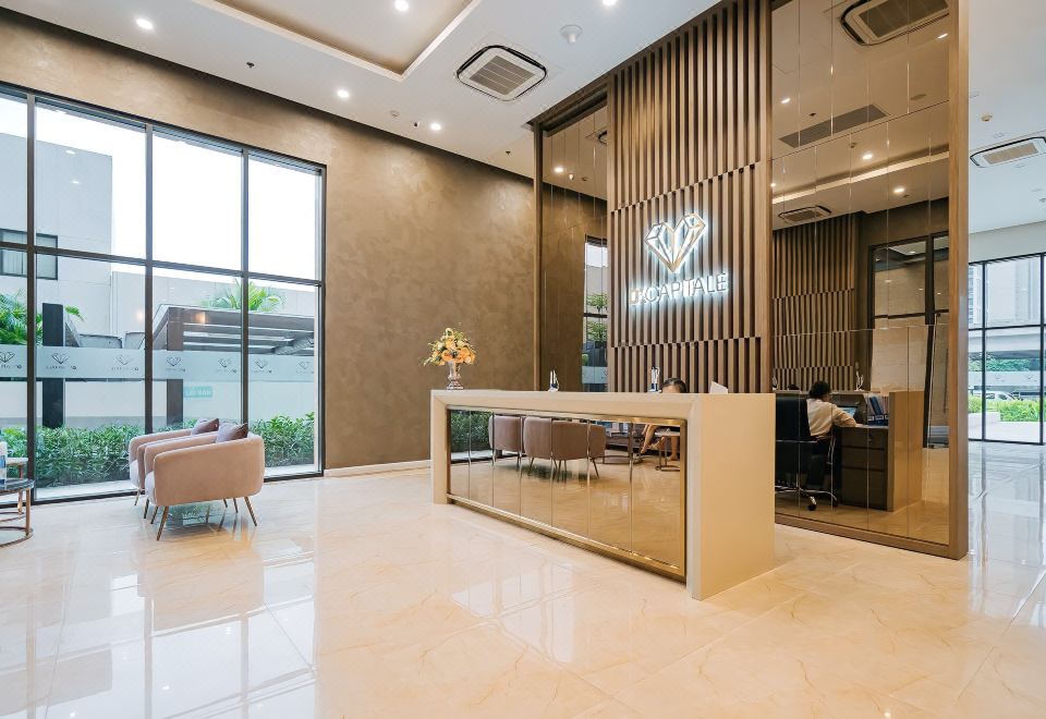[Vinhomes D'Capitale의 럭셔리 로비 모습]