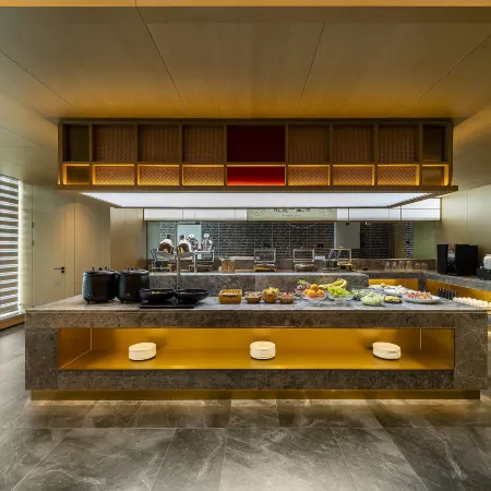 Huazhu · Banlan Hotel (Cangzhou International Exhibition Center West Railway Station)