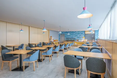 homeinns NEO Отели в г. Цзиньбяньсянь